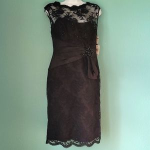TERI JON by Rickie Freeman Black Lace Cocktail dress 29217 size 8 Stunni…